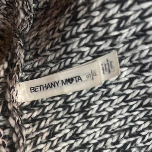 Bethany Mota Black and White Knit long open cardigan Sweater small petite women - Picture 3 of 4